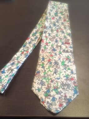 Where's Waldo Western Scene Silk Tie in White, Green & Blue